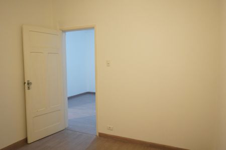 Apartamento para alugar com 84m², 3 quartos e sem vagaQuarto
