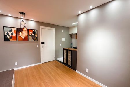 Sala de apartamento para alugar com 2 quartos, 40m² em Parque Bristol, São Bernardo do Campo