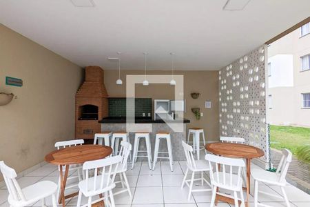 Apartamento para alugar com 40m², 2 quartos e sem vagaÁrea comum - Churrasqueira