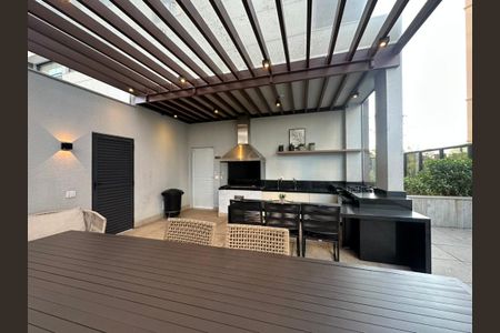 Apartamento para alugar com 70m², 2 quartos e 2 vagas Apartamento para alugar com 70m², 2 quartos e 2 vagasÁrea comum - Churrasqueira