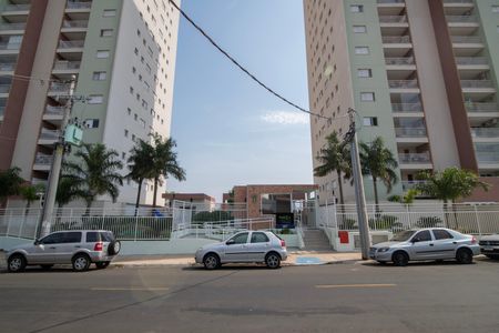 Apartamento para alugar com 59m², 2 quartos e 1 vagaFachada do Condomínio
