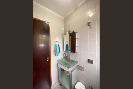 Casa à venda com 161m², 3 quartos e 3 vagasBanheiro da Suíte 1