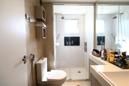 Apartamento à venda com 112m², 3 quartos e 2 vagasBanheiro da Suíte 2