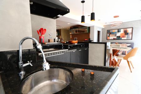 Apartamento à venda com 112m², 3 quartos e 2 vagasSacada