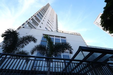 Apartamento à venda com 112m², 3 quartos e 2 vagasFachada