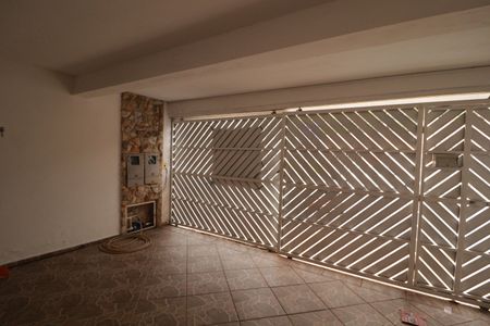 Casa para alugar com 70m², 1 quarto e 2 vagasGaragem