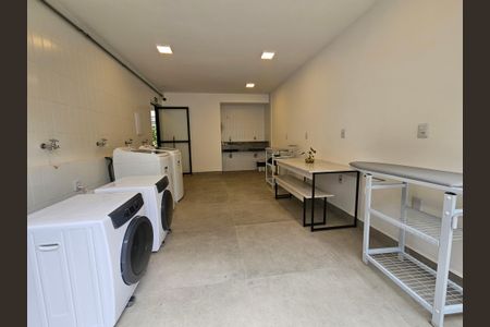 Studio para alugar com 30m², 1 quarto e sem vaga Studio para alugar com 30m², 1 quarto e sem vagaLavanderia