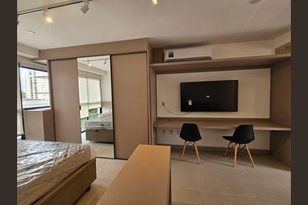 Detalhe Sala de kitnet/studio para alugar com 1 quarto, 30m² em Parque Colonial, São Paulo
