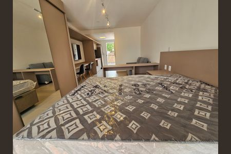 Quarto de kitnet/studio para alugar com 1 quarto, 30m² em Parque Colonial, São Paulo