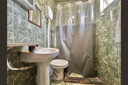 Casa à venda com 170m², 3 quartos e 1 vagaBanheiro Suíte