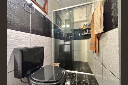 Casa à venda com 170m², 3 quartos e 1 vagaBanheiro