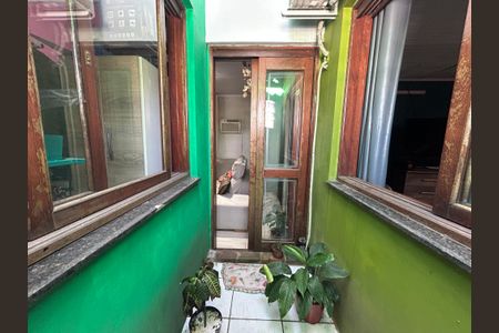 Casa à venda com 170m², 3 quartos e 1 vagaPátio