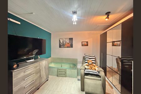 Casa à venda com 170m², 3 quartos e 1 vagaSuíte