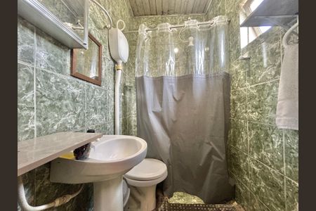 Casa à venda com 170m², 3 quartos e 1 vagaBanheiro Suíte