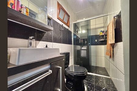 Casa à venda com 170m², 3 quartos e 1 vagaBanheiro