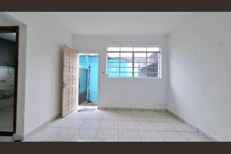 Casa para alugar com 80m², 2 quartos e sem vagaSala