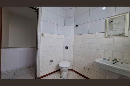 Casa para alugar com 80m², 2 quartos e sem vagaBanheiro 1