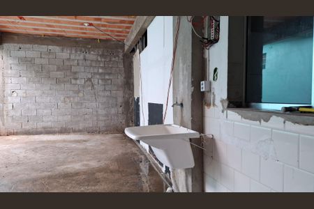 Casa para alugar com 80m², 2 quartos e sem vagaÁrea de Serviço