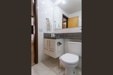 Apartamento para alugar com 84m², 3 quartos e 2 vagasBanheiro Social