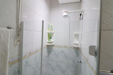 Casa de condomínio à venda com 120m², 3 quartos e 1 vagaBanheiro 2