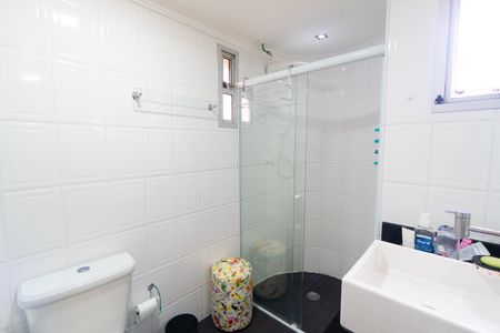 Apartamento à venda com 73m², 2 quartos e 1 vaga Apartamento à venda com 73m², 2 quartos e 1 vagaBanheiro da Suíte