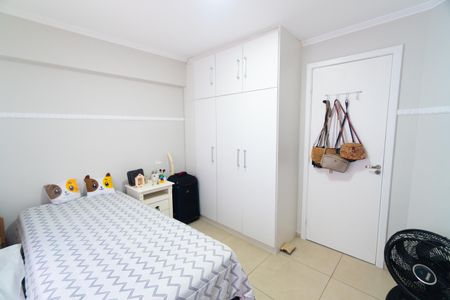 Apartamento à venda com 73m², 2 quartos e 1 vaga Apartamento à venda com 73m², 2 quartos e 1 vagaQuarto