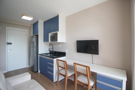 Sala de apartamento para alugar com 1 quarto, 24m² em Moema, São Paulo