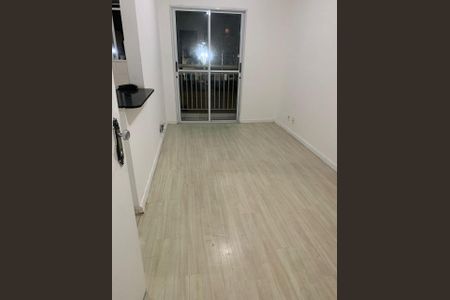 Sala de apartamento para alugar com 2 quartos, 41m² em Imperial de São Cristóvão, Rio de Janeiro