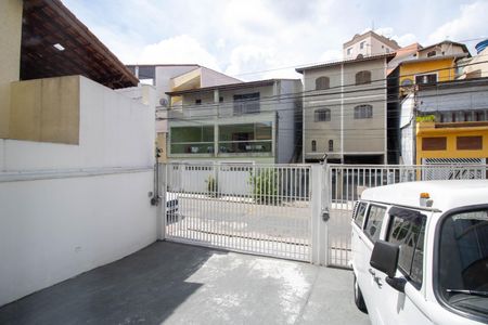 Apartamento para alugar com 2 quartos, 52m² em Jardim Santa Rosa, Taboão da Serra