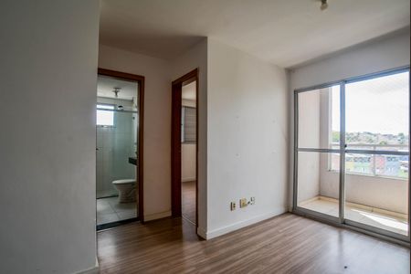 Sala de apartamento para alugar com 2 quartos, 51m² em Utinga, Santo André