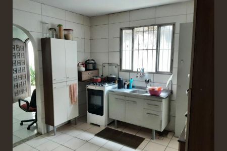 Casa à venda com 2 quartos, 98m² em Vila Cardoso Franco, São Paulo