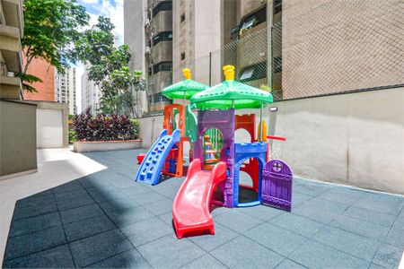 Apartamento à venda com 3 quartos, 100m² em Indianópolis, São Paulo