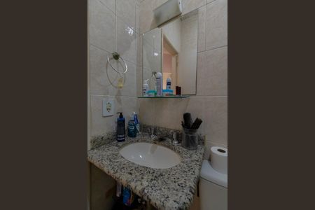 Casa de condomínio para alugar com 120m², 3 quartos e 1 vaga Casa de condomínio para alugar com 120m², 3 quartos e 1 vagaBanheiro