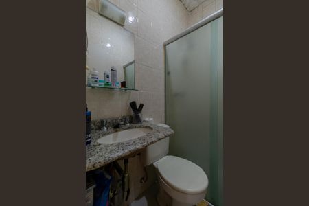 Casa de condomínio para alugar com 120m², 3 quartos e 1 vaga Casa de condomínio para alugar com 120m², 3 quartos e 1 vagaBanheiro