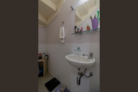 Casa de condomínio para alugar com 120m², 3 quartos e 1 vaga Casa de condomínio para alugar com 120m², 3 quartos e 1 vagaLavabo