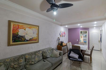 Sala de casa de condomínio para alugar com 3 quartos, 120m² em Cangaiba, São Paulo