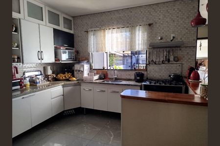 Casa para alugar com 2 quartos, 102m² em Parque Regina, São Paulo