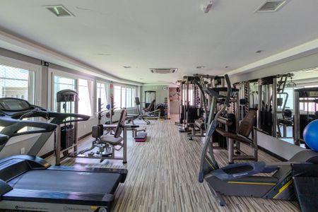 Apartamento à venda com 230m², 3 quartos e 2 vagasÁrea comum - Academia