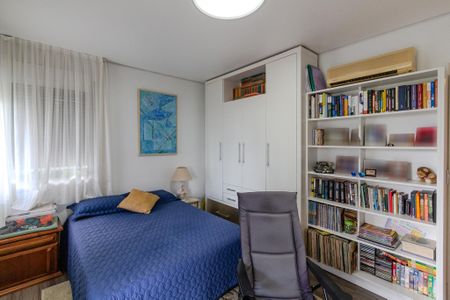 Apartamento à venda com 230m², 3 quartos e 2 vagasQuarto 1