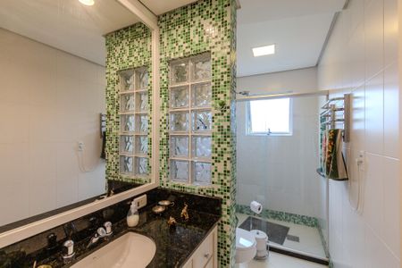 Apartamento à venda com 230m², 3 quartos e 2 vagasBanheiro Social