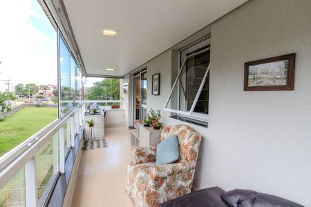 Apartamento à venda com 230m², 3 quartos e 2 vagasVaranda da Suíte