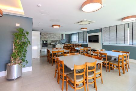 Apartamento à venda com 230m², 3 quartos e 2 vagasÁrea comum - Salão de festas