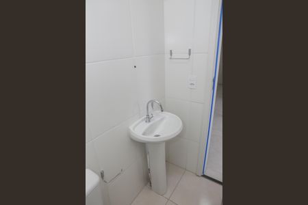 Apartamento à venda com 34m², 2 quartos e sem vaga Apartamento à venda com 34m², 2 quartos e sem vagaBanheiro
