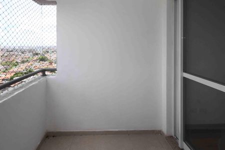 Apartamento para alugar com 66m², 2 quartos e 1 vaga Apartamento para alugar com 66m², 2 quartos e 1 vagaVaranda