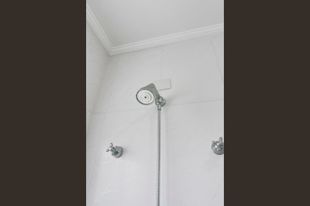 Casa de condomínio para alugar com 240m², 4 quartos e 2 vagas Casa de condomínio para alugar com 240m², 4 quartos e 2 vagasBanheiro da Suíte