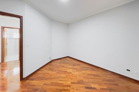 Casa de condomínio para alugar com 240m², 4 quartos e 2 vagas Casa de condomínio para alugar com 240m², 4 quartos e 2 vagasQuarto 1