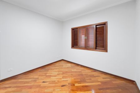 Casa de condomínio para alugar com 240m², 4 quartos e 2 vagas Casa de condomínio para alugar com 240m², 4 quartos e 2 vagasQuarto