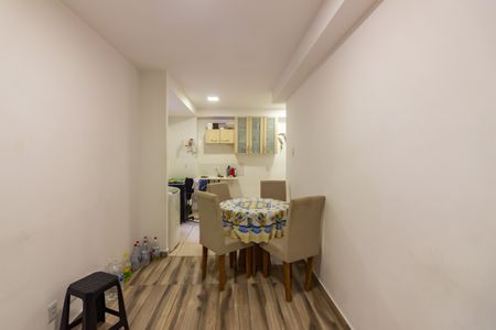 Sala de apartamento para alugar com 2 quartos, 38m² em Santa Maria, Osasco