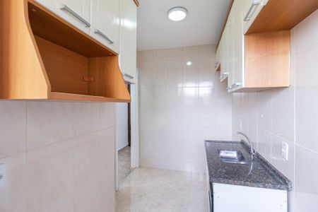 Apartamento à venda com 50m², 2 quartos e 1 vaga Apartamento à venda com 50m², 2 quartos e 1 vagaCozinha e área de serviço