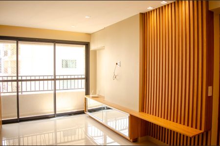 Apartamento para alugar com 2 quartos, 67m² em Setor Bueno, Goiânia